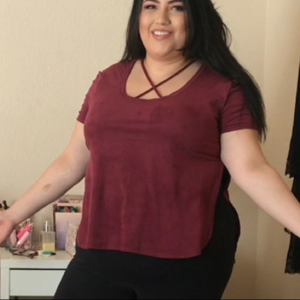 Plus size fashion Nova top